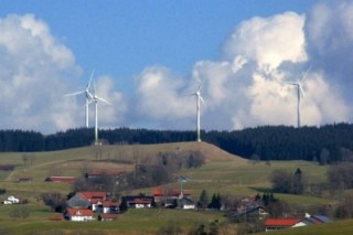 Деревня Вильдпольдсрид в Германии является электрическим донором