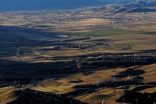 В Калифорнии запланировано строительство 300 МВт гибридной станции