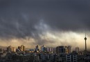 В столице Ирана центральные районы накрыты густым смогом