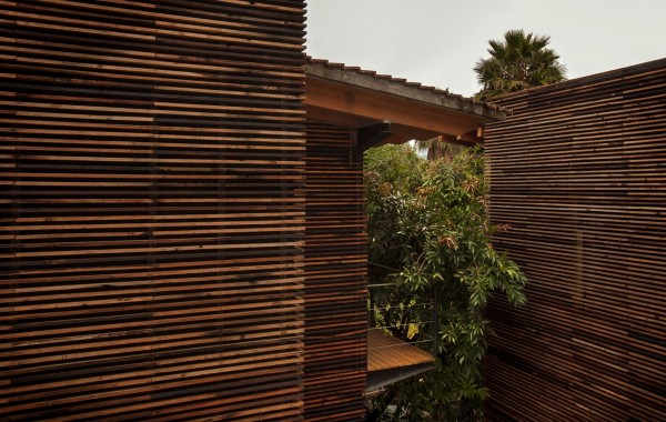 Деревянные таунхаусы в пригороде Мехико