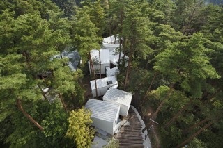 Гостевой дом в японском лесу