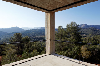 Solo House: вилла в горах Арагона