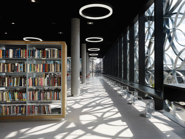 Новое здание городской публичной библиотеки в Бирмингеме