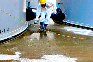 Уровень радиации на АЭС «Фукусима-1» зашкаливает
