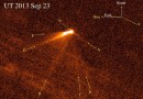 Астрономы обнаружили необычную хвостатую комету