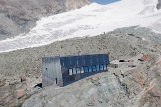 Энергоэффективная гостиница для альпинистов