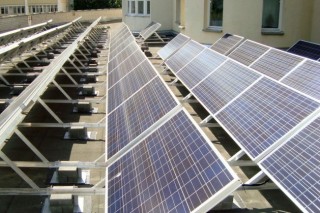 В Бресте появилась первая в городе солнечная электростанция крышевого типа