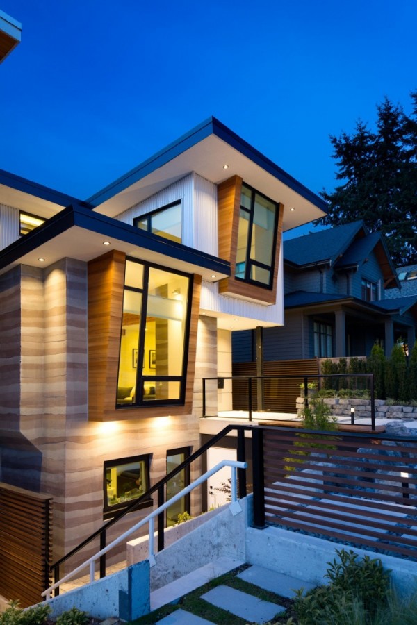 Энергоположительный дом в Северном Ванкувере