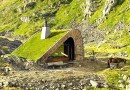Домик для туристов в горах Норвегии