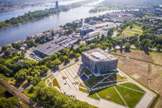 Для Латвийского университета построили уникальный Центр естествознания